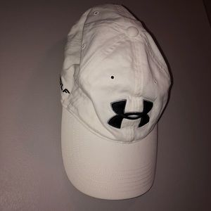 white under armour golf hat